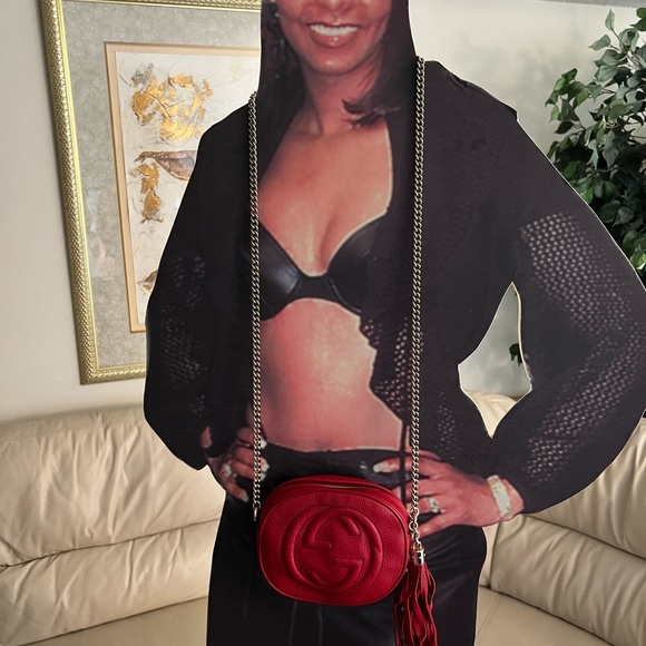 AUTHENTIC GUCCI RED SOHO CROSSBODY BAG WITH GOLD CHAIN! EUC - Picture 1 of 7